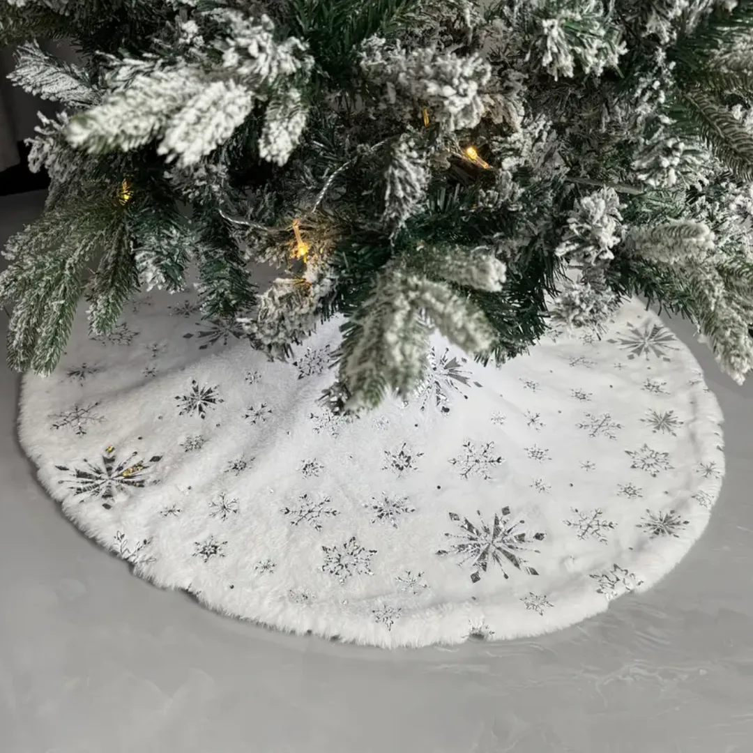 Saia de Árvore de Natal Luxuosa para o Ano Novo 2025 - Base Elegante