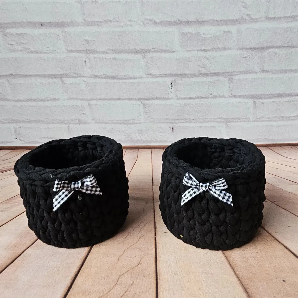Kit Porta Panetone de Crochê Preto com Laço Branco