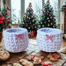 Kit Porta Panetone de Crochê Branco com Laço Vermelho