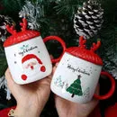 Caneca Natalina com Tampa de Rena - Pronta para Presente!