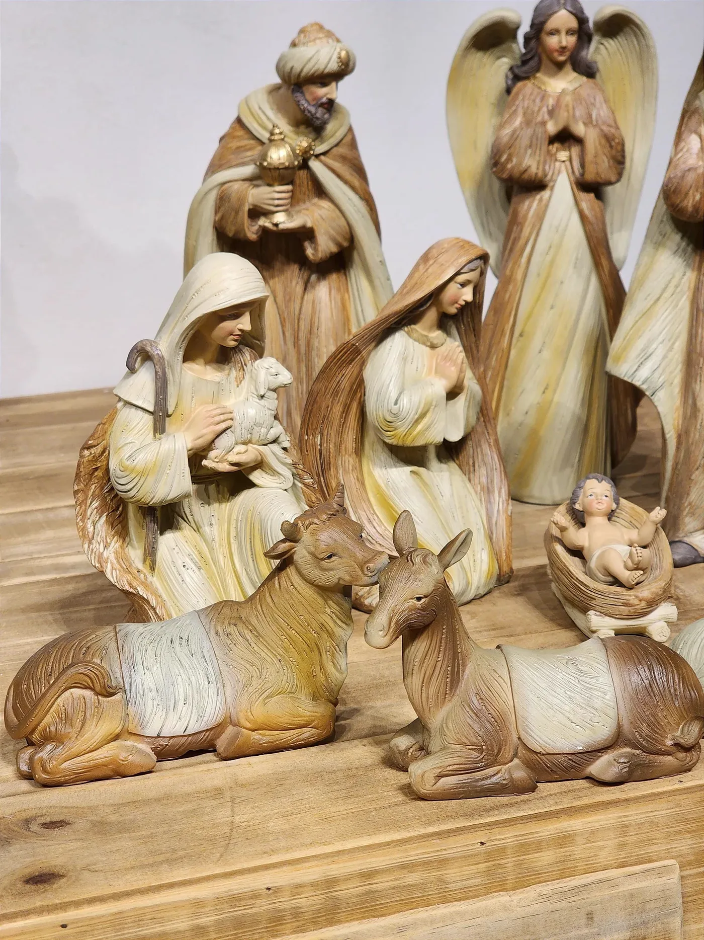 Presépio em Resina Marrom • 12 Peças • 30cm
