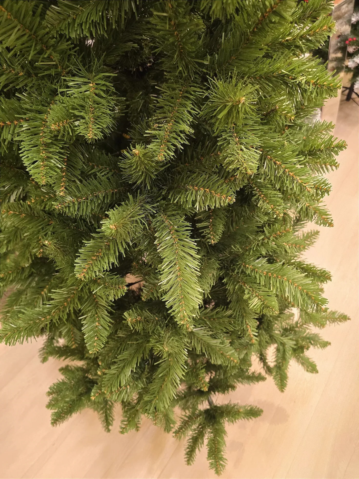 Árvore de Natal Slim Bryant 2,40m 1576 Galhos
